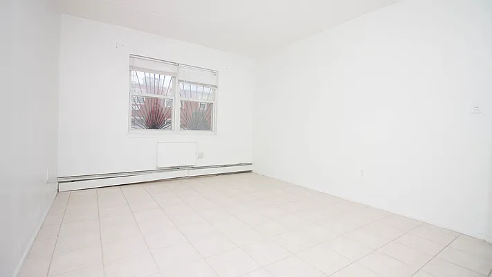 Rented by Nooklyn NYC LLC | media 22