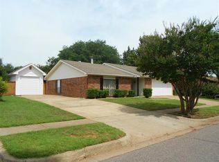 2604 Southcrest Dr, Arlington, TX 76016