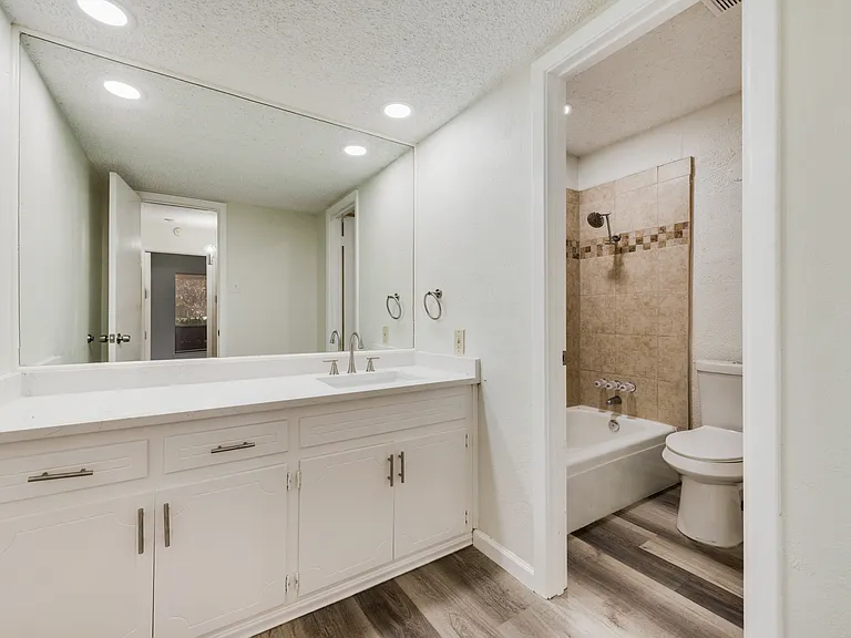 5814 Meadow Wood Ln #5814 — Photo 6