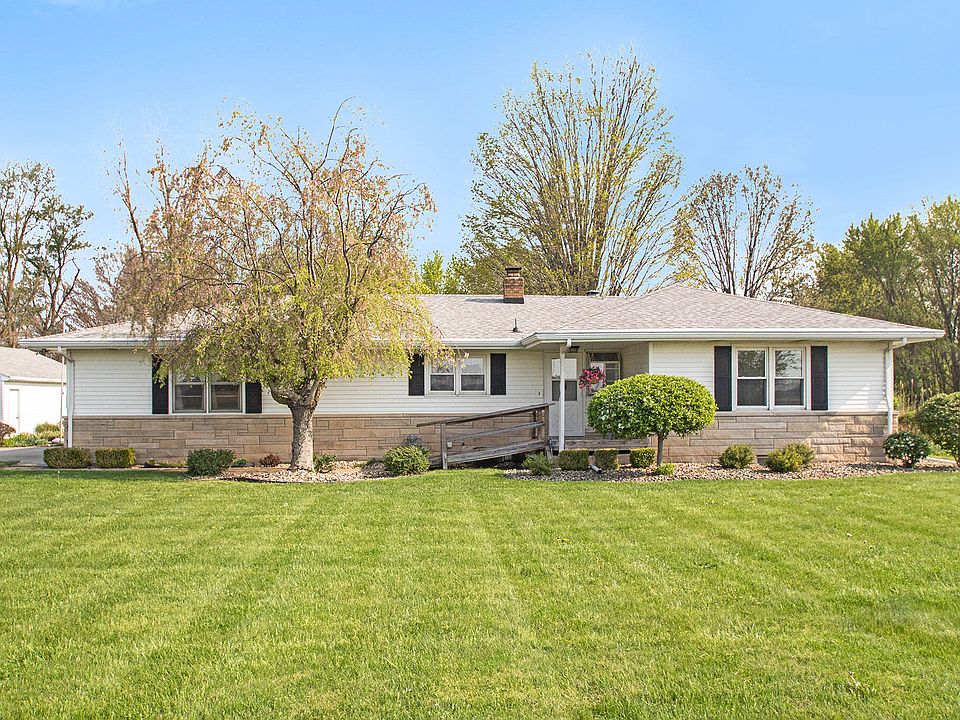 24662 Redfield St, Edwardsburg, MI 49112 Zillow