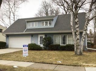 119 E Sunset Pl, Dekalb, IL 60115