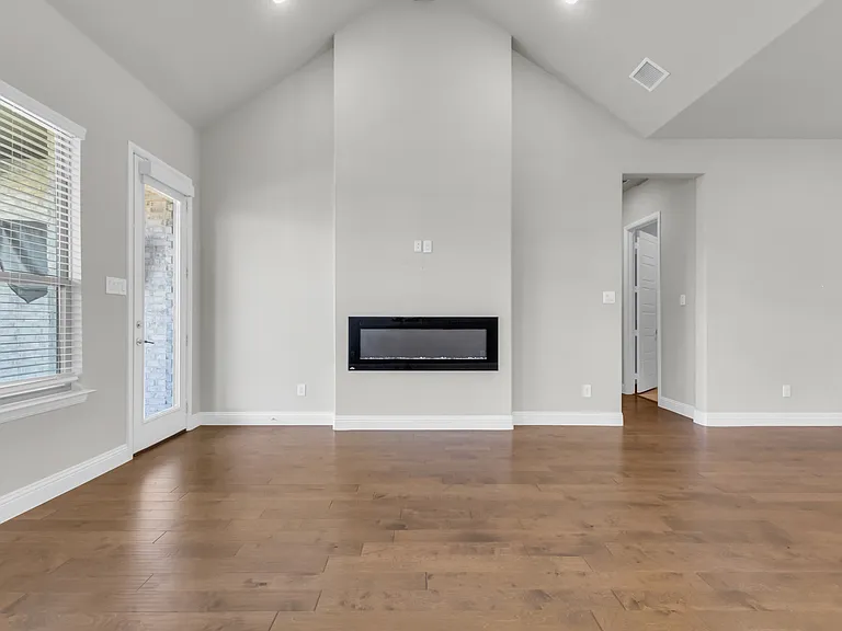 6657 Barnes Dr — Photo 14