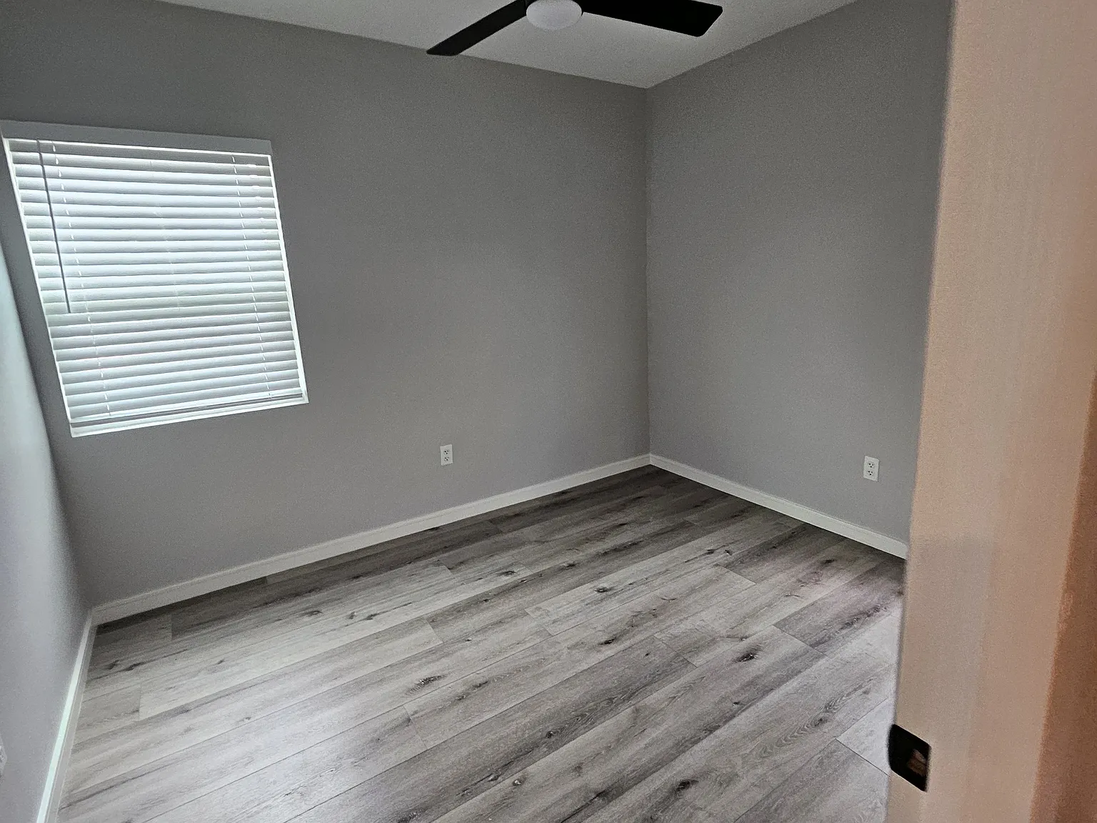 2 bed, 1000 sqft, $2,600 — Photo 4