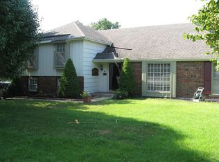 6200 Woodson Rd, Raytown, MO 64133