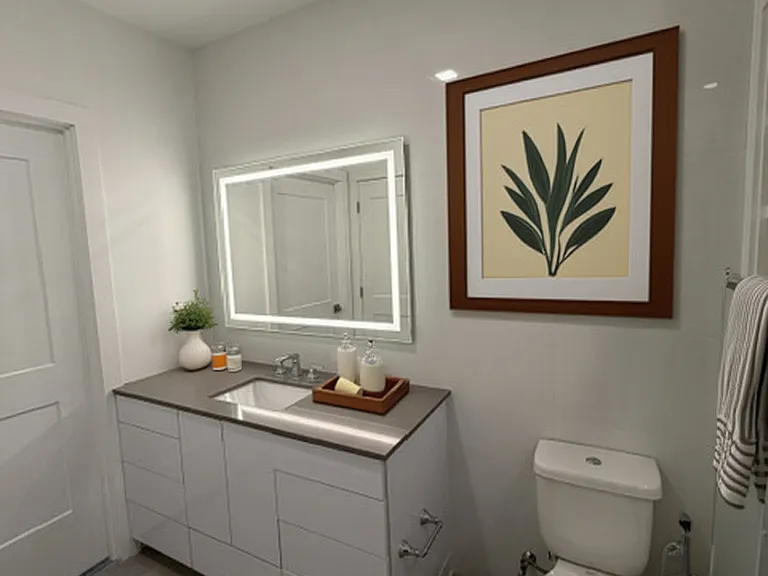 Residences at Sharon Gallery — Photo 47