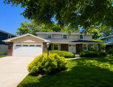 2736 Covert Rd, Glenview, IL, 60025