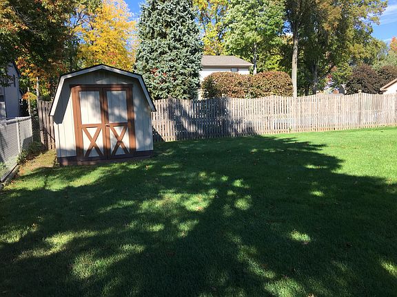 4th image of 108 Creston Dr