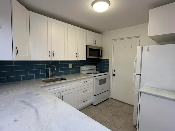 2324 S Cypress Bend Drive #312, Pompano Beach, FL 33069