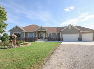 22101 Xenon St NW, Nowthen, MN 55330