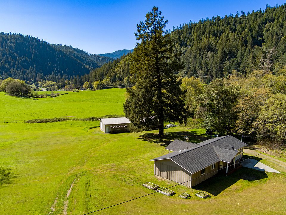 1st image of 162 Cherry Tree Ln