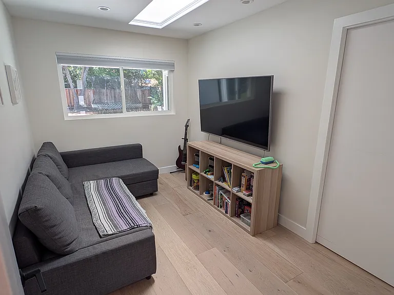 442 Falk Ct — Photo 14