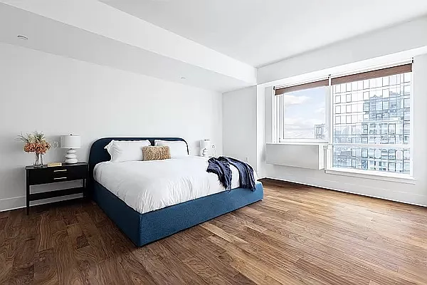 Rented by Douglas Elliman | media 8