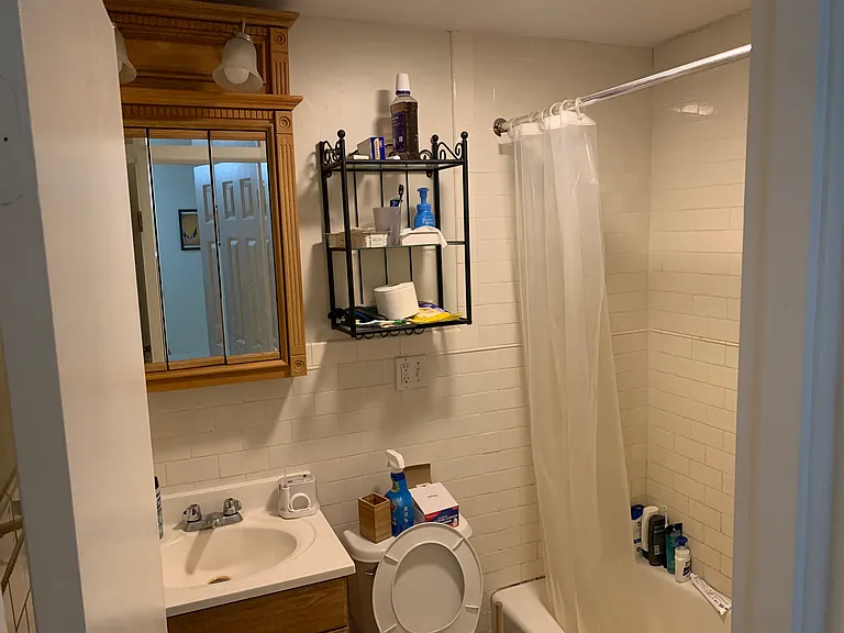 43 Bay State Rd #B — Photo 3