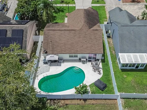 9063 DIXIANA VILLA CIRCLE, TAMPA, FL 33635