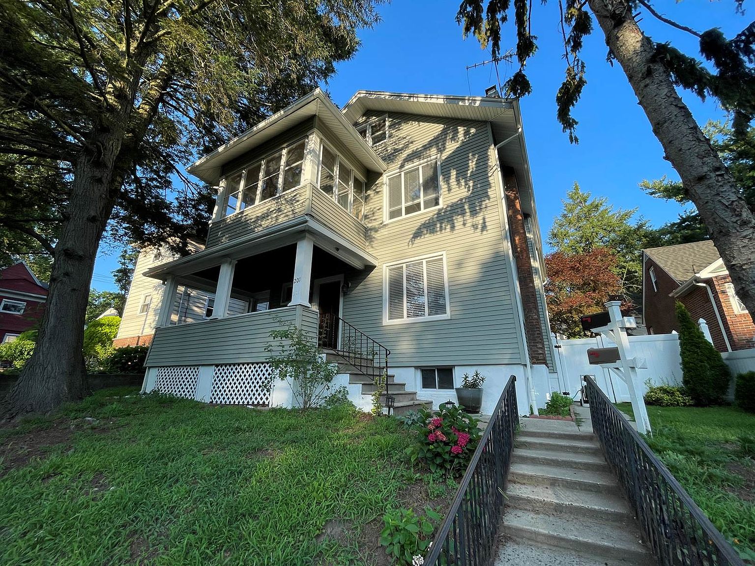 201 Grand Ave FLOOR 1, Leonia, NJ 07605 Zillow