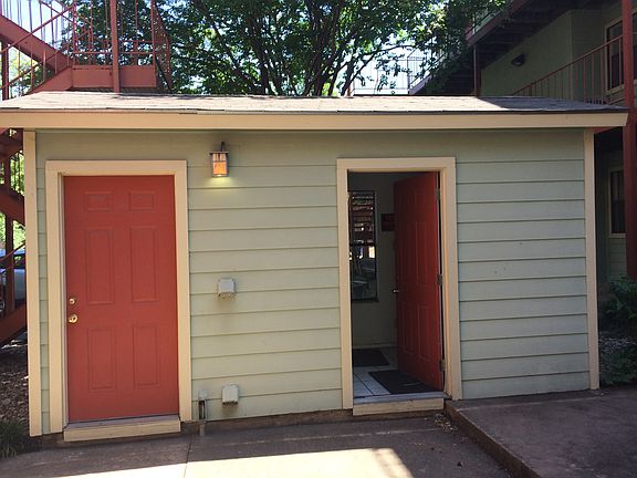laundry entrance