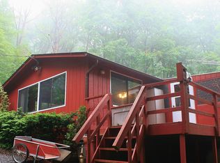 452 Tower Rd, Slanesville, WV 25444