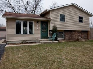 239 Bristol Ct, Bolingbrook, IL 60440