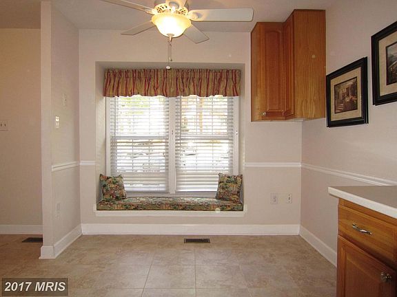 5th image of 9976 Whitewater Dr