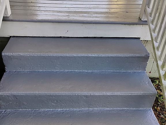 5th image of 3046 Hillcrest Ave
