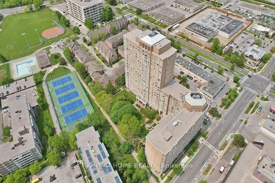 2 bed, $2,500 — Photo 2