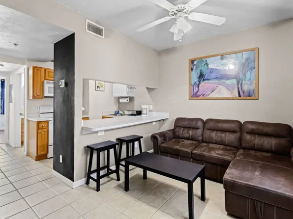 1220 SW 1st Ave #Id1359100p, Gainesville, FL 32601