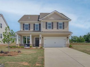 122 Crabbswood Dr, McDonough, GA 30253