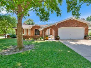 9160 W Harvest Ct, Wichita, KS 67212