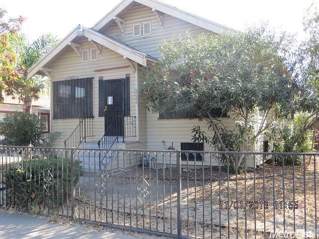 1st image of 2002 E Sonora St