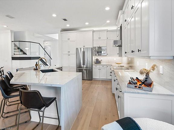 5th image of 13769 Callisto AVE