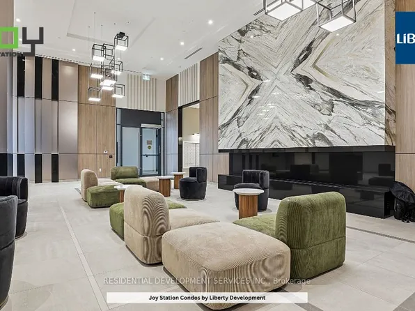 9751 Markham Rd #B-1806, Markham, ON L6E 0H7