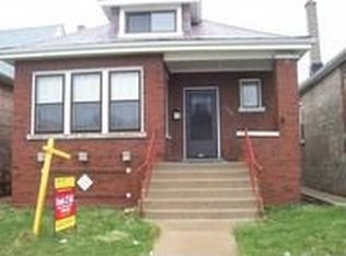 5730 S Mozart St, Chicago, IL 60629