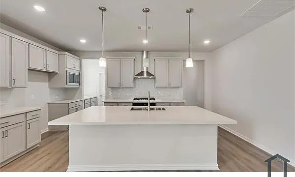 3317 Loftwood Ln — Photo 8
