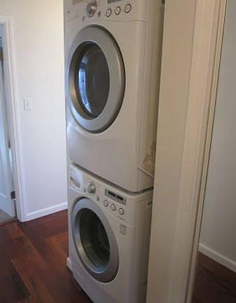In-Unit Washer and Dryer