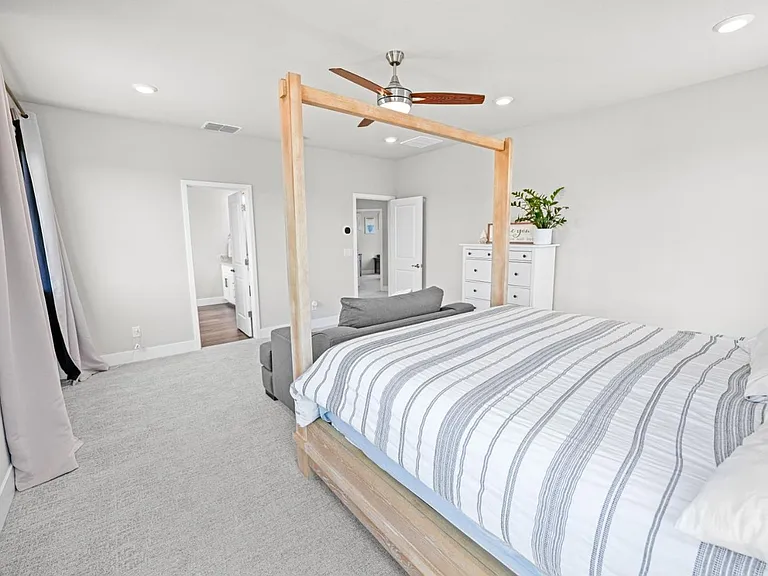 499 Red Sand Ct — Photo 17