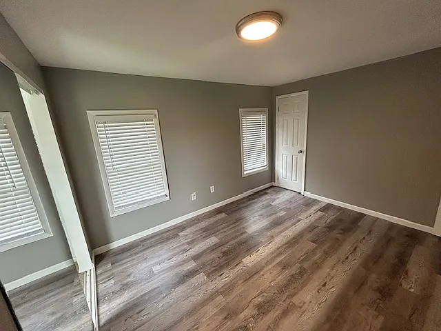330 E Chestnut St — Photo 9