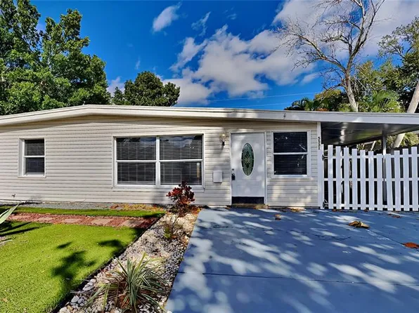 5531 Dartmouth Ave N, Saint Petersburg, FL 33710