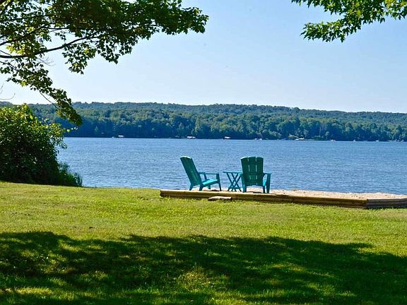 3rd image of 3713 Peninsular Shores Dr