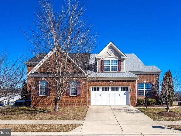 1028 Llano Dr, La Plata, MD 20646