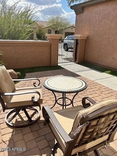 3 bed, 1635 sqft, $2,500 — Photo 3