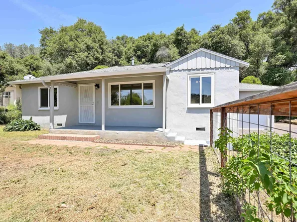11244 Circle Dr, Jamestown, CA 95327