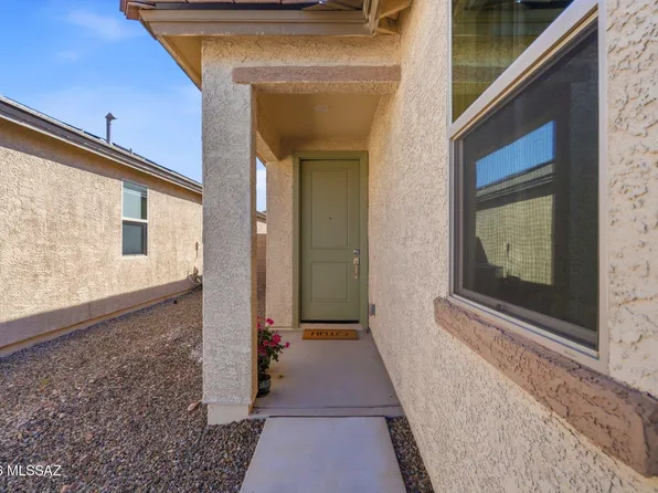8796 E Stone Meadow Cir, Tucson, AZ 85730