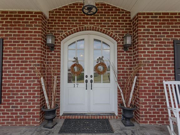 2nd image of 17 High Meadow Dr
