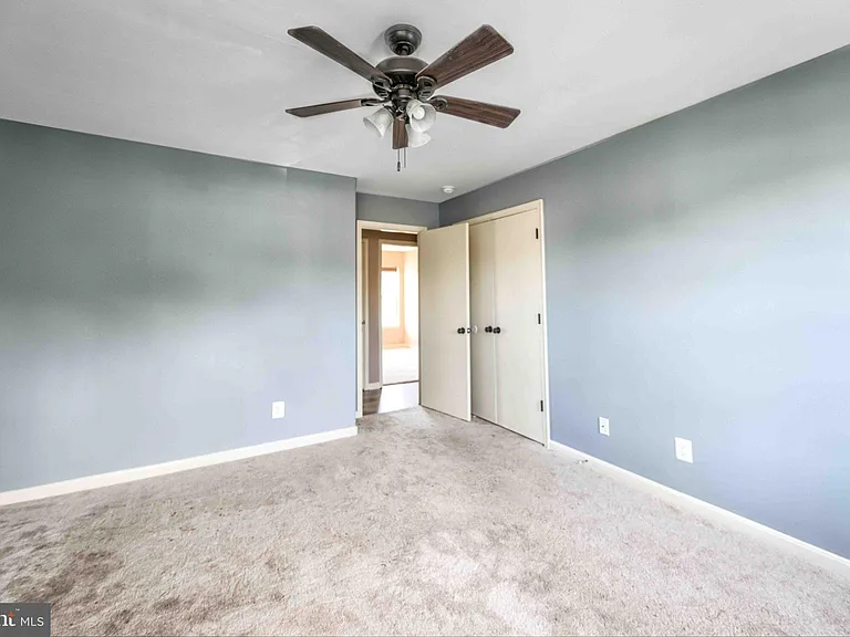 9925 Matti Hill Ct — Photo 17