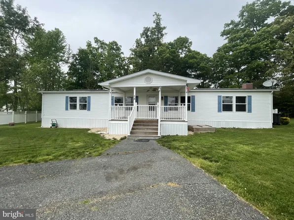 15 Little John Dr, Elkton, MD 21921