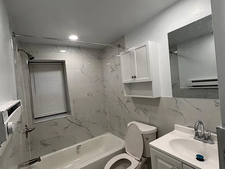540 N 52nd St #2 — Photo 14