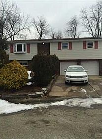 1st image of 125 Knoll Dr