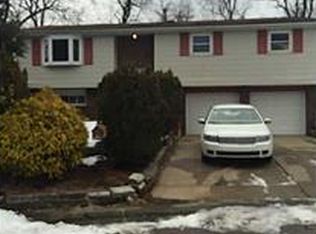 125 Knoll Dr, Verona, PA 15147