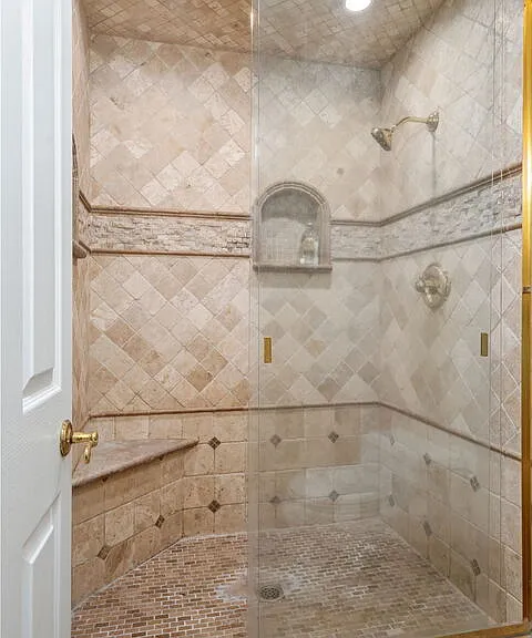 6497 Country Club Dr — Photo 34