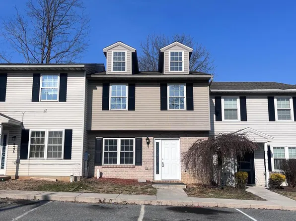 4494 Scotland Main St, Chambersburg, PA 17202